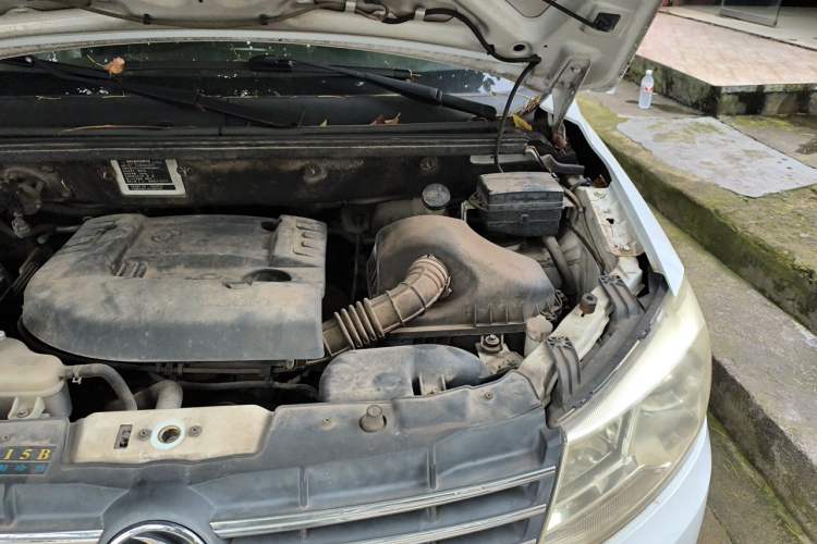 Used Dongfeng Fengon 330 2014 1.5L Manual Utility Version DK15 Engine Bay Left