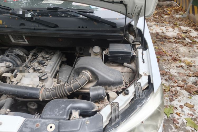 Used Dongfeng Fengon 330 2014 1.5L Manual Utility Version DK15 Engine Bay Left