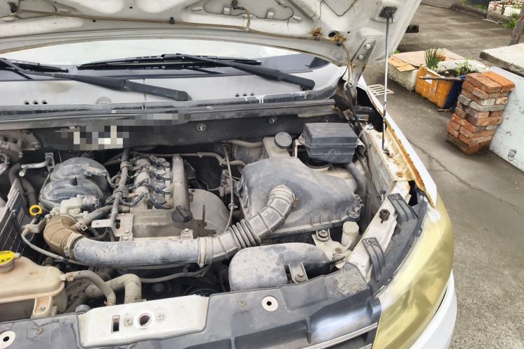 Used Dongfeng Fengon 330 2014 1.5L Manual Utility Version DK15 Engine Bay Left