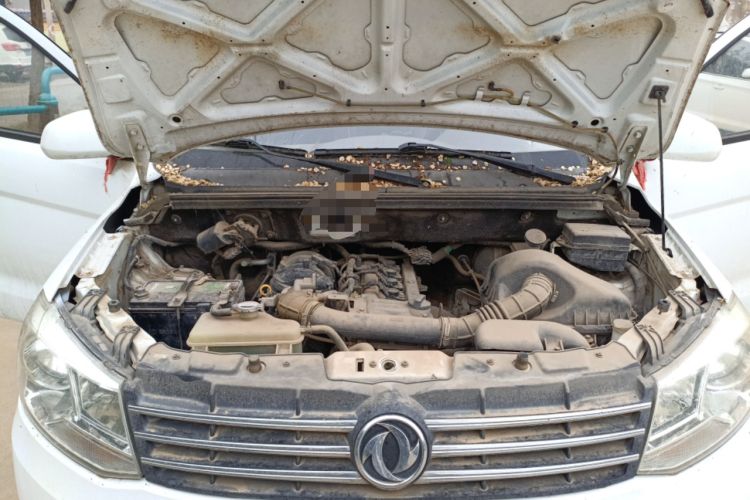 Used Dongfeng Fengon 330 2014 1.5L Manual Utility Version DK15 Engine Bay