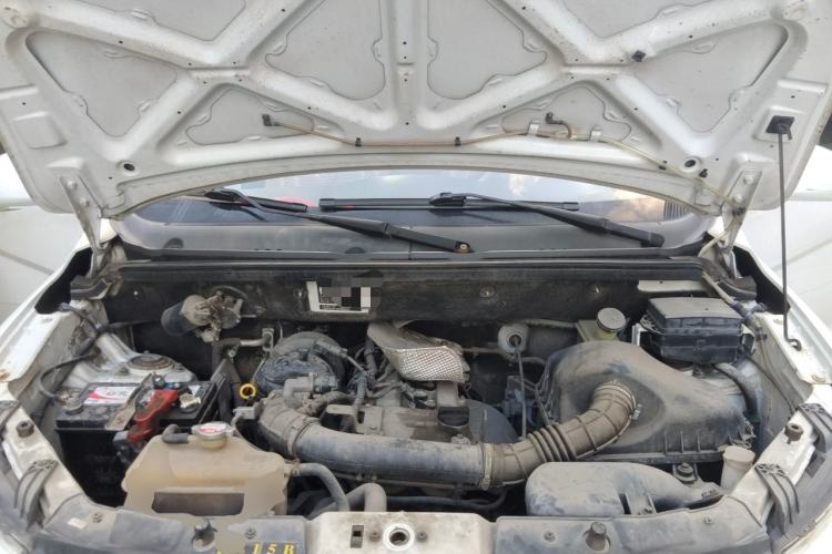 Used Dongfeng Fengon 330 2014 1.5L Manual Utility Version DK15 Engine Bay