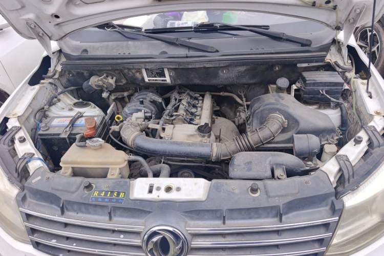 Used Dongfeng Fengon 330 2014 1.5L Manual Utility Version DK15 Engine Bay