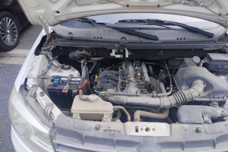 Used Dongfeng Fengon 330 2014 1.5L Manual Utility Version DK15 Engine Bay Right