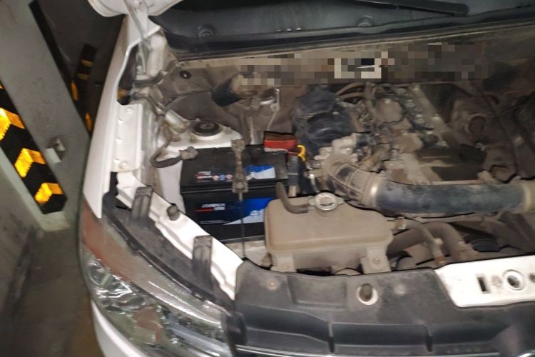 Used Dongfeng Fengon 330 2014 1.5L Manual Utility Version DK15 Engine Bay Right