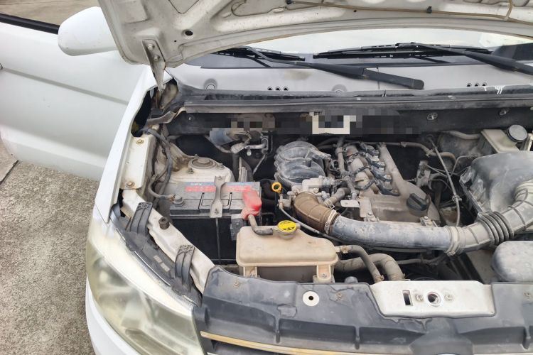 Used Dongfeng Fengon 330 2014 1.5L Manual Utility Version DK15 Engine Bay Right
