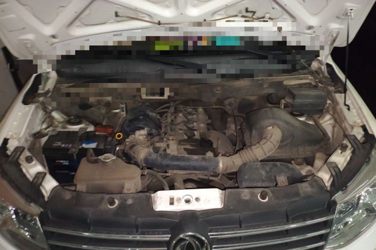 Used Dongfeng Fengon 330 2014 1.5L Manual Utility Version DK15 Engine Bay