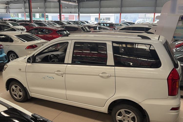 Used Dongfeng Fengon 330 2014 1.5L Manual Utility Version DK15 Exterior 1