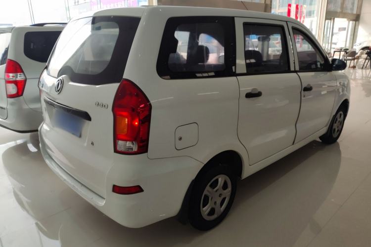 Used Dongfeng Fengon 330 2014 1.2L Manual Practical Version DK12-07 Exterior 5