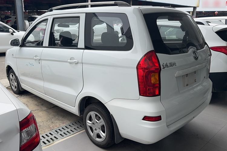 Used Dongfeng Fengon 330 2014 1.5L Manual Utility Version DK15 Exterior 5