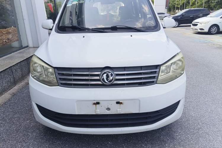 Used Dongfeng Fengon 330 2014 1.5L Manual Utility Version DK15 Front
