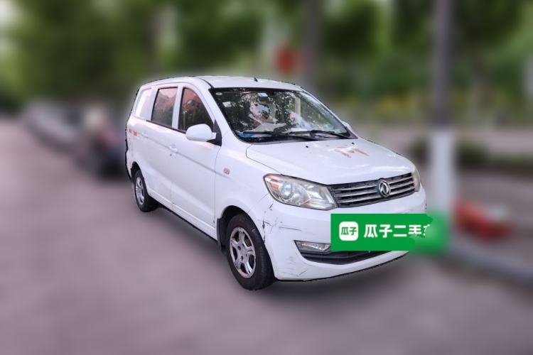 Used Dongfeng Fengon 330 2014 1.5L Manual Standard Edition DK15-02 Front Right 45 Deg