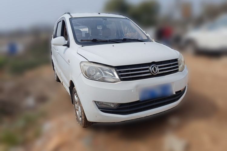 Used Dongfeng Fengon 330 2014 1.5L Manual Utility Version DK15 Front Right 45 Deg