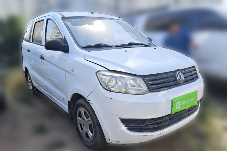 Used Dongfeng Fengon 330 2014 1.2L Manual Practical Version DK12-07 Front Right 45 Deg