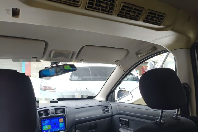 Used Dongfeng Fengon 330 2014 1.5L Manual Utility Version DK15 Headliner