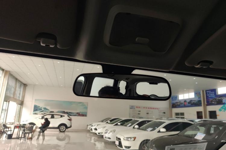 Used Dongfeng Fengon 330 2014 1.2L Manual Practical Version DK12-07 Headliner