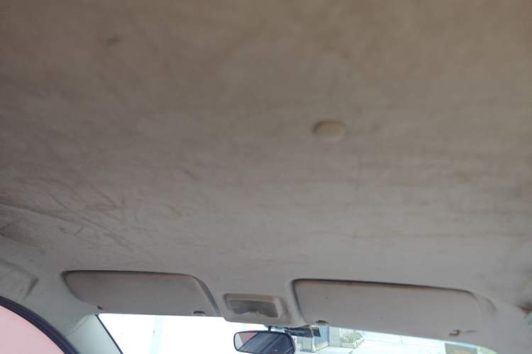 Used Dongfeng Fengon 330 2014 1.2L Manual Practical Version DK12-07 Headliner