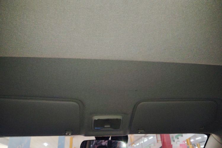 Used Dongfeng Fengon 330 2014 1.5L Manual Utility Version DK15 Headliner