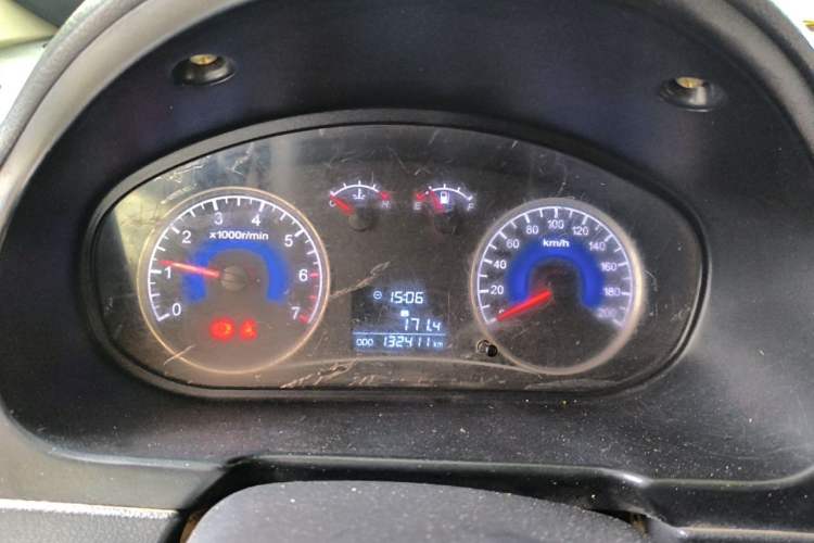 Used Dongfeng Fengon 330 2014 1.5L Manual Utility Version DK15 Instrument Cluster