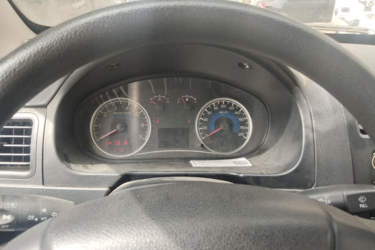 Used Dongfeng Fengon 330 2014 1.2L Manual Practical Version DK12-07 Instrument Cluster