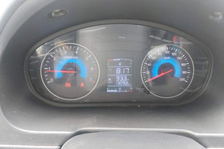 Used Dongfeng Fengon 330 2014 1.5L Manual Utility Version DK15 Instrument Cluster