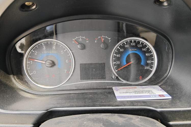Used Dongfeng Fengon 330 2014 1.5L Manual Utility Version DK15 Instrument Cluster