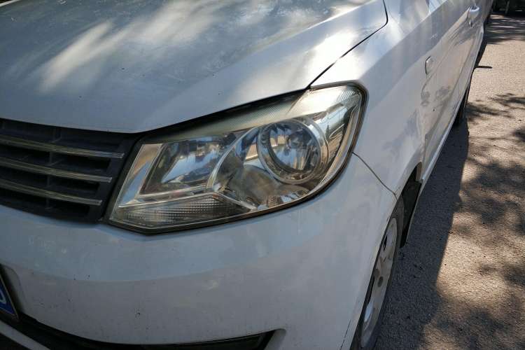 Used Dongfeng Fengon 330 2014 1.5L Manual Utility Version DK15 Left Front Headlight