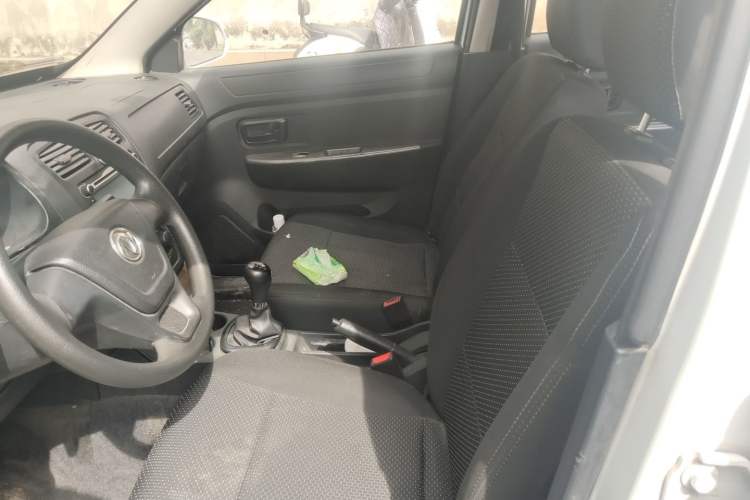 Used Dongfeng Fengon 330 2014 1.2L Manual Practical Version DK12-07 Left Front Seat