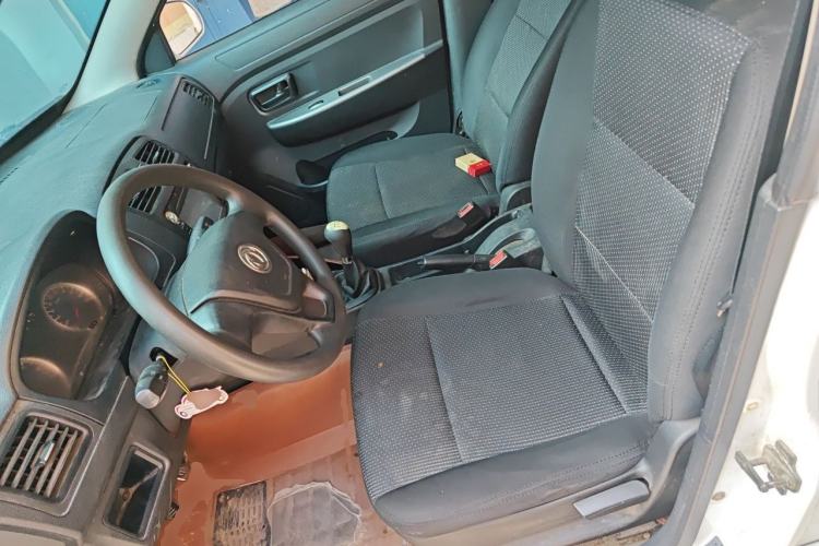 Used Dongfeng Fengon 330 2014 1.5L Manual Utility Version DK15 Left Front Seat