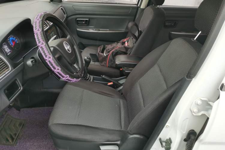 Used Dongfeng Fengon 330 2014 1.5L Manual Utility Version DK15 Left Front Seat
