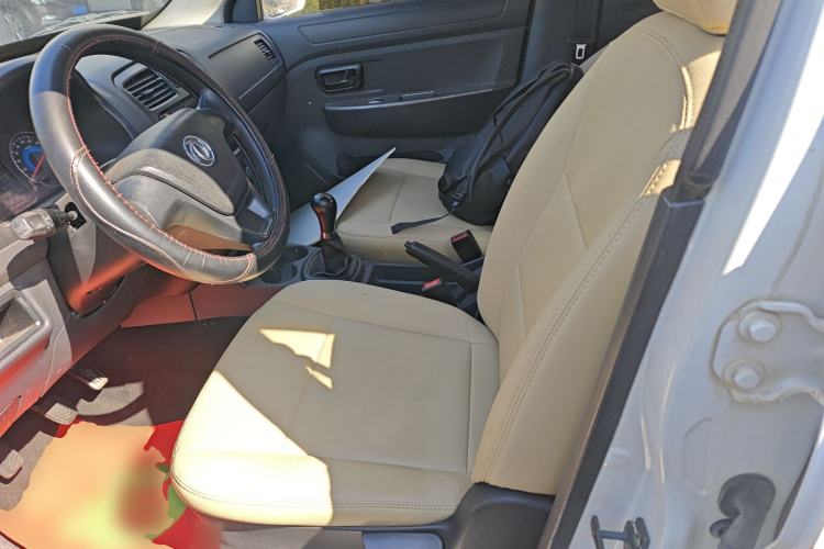 Used Dongfeng Fengon 330 2014 1.5L Manual Utility Version DK15 Left Front Seat
