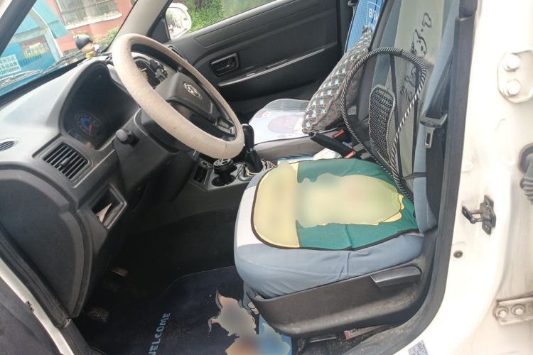 Used Dongfeng Fengon 330 2014 1.5L Manual Utility Version DK15 Left Front Seat