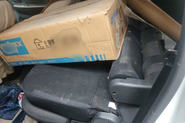 Used Dongfeng Fengon 330 2014 1.2L Manual Practical Version DK12-07 Left Rear Seat