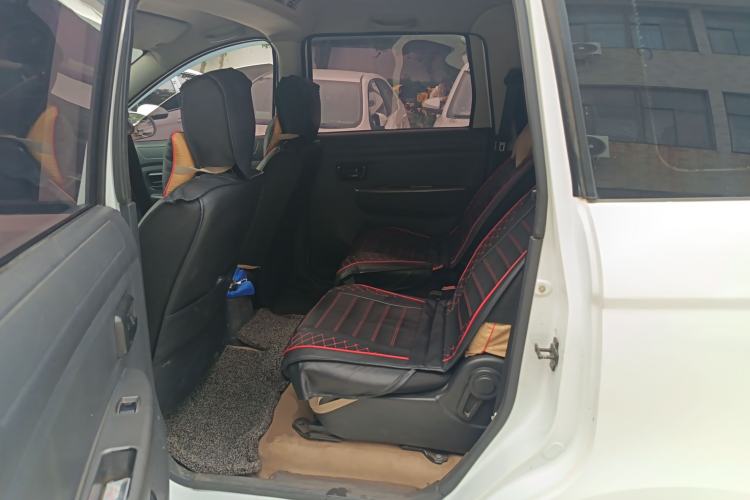 Used Dongfeng Fengon 330 2014 1.5L Manual Utility Version DK15 Left Rear Seat