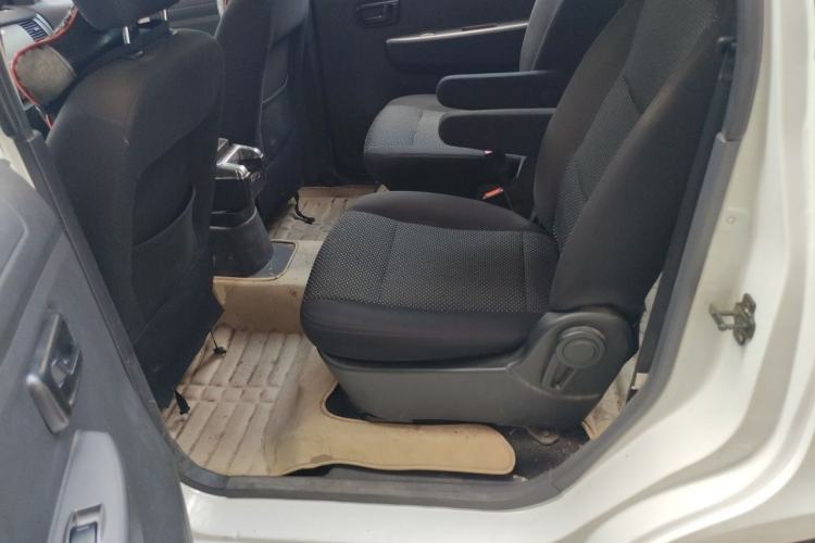 Used Dongfeng Fengon 330 2014 1.3L Manual Utility Version DK13-07 Left Rear Seat
