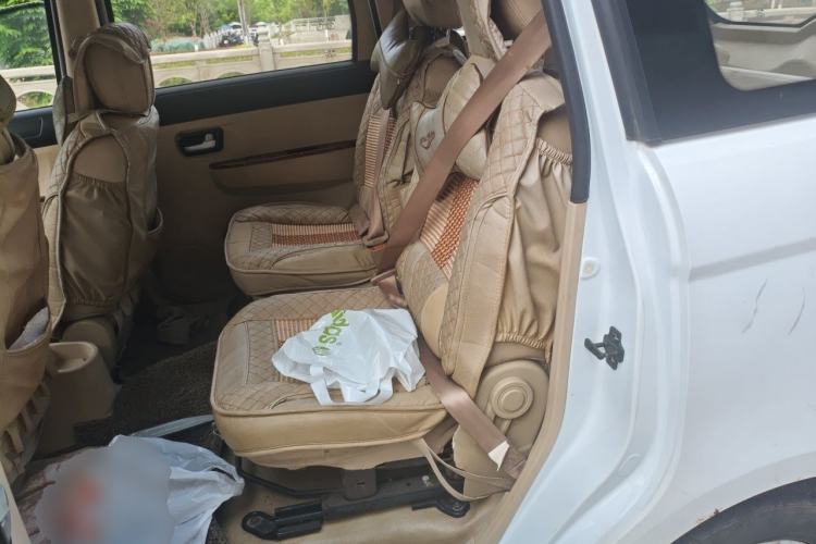 Used Dongfeng Fengon 330 2014 1.5L Manual Standard Edition DK15-02 Left Rear Seat