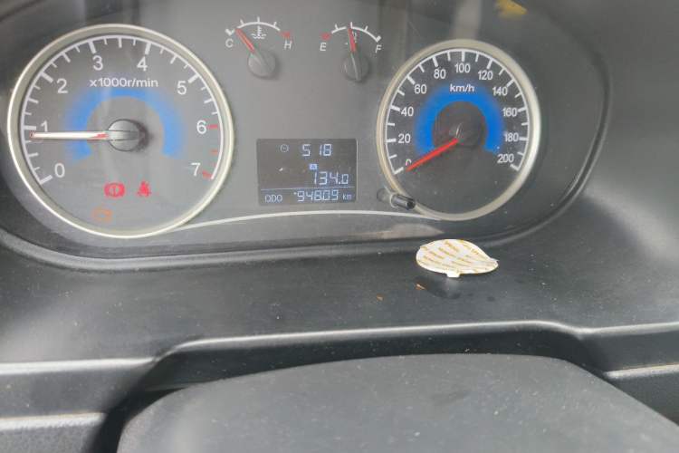 Used Dongfeng Fengon 330 2014 1.5L Manual Utility Version DK15 Odometer Close Up