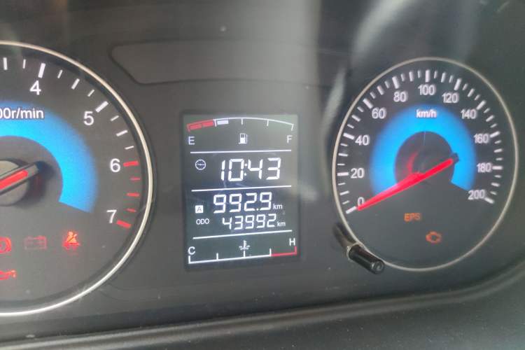 Used Dongfeng Fengon 330 2014 1.5L Manual Utility Version DK15 Odometer Close Up
