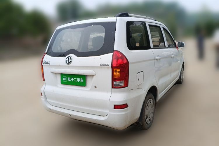Used Dongfeng Fengon 330 2014 1.5L Manual Utility Version DK15 Rear Right 45 Deg