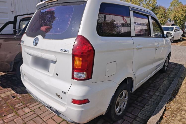 Used Dongfeng Fengon 330 2014 1.5L Manual Utility Version DK15 Rear Right 45 Deg
