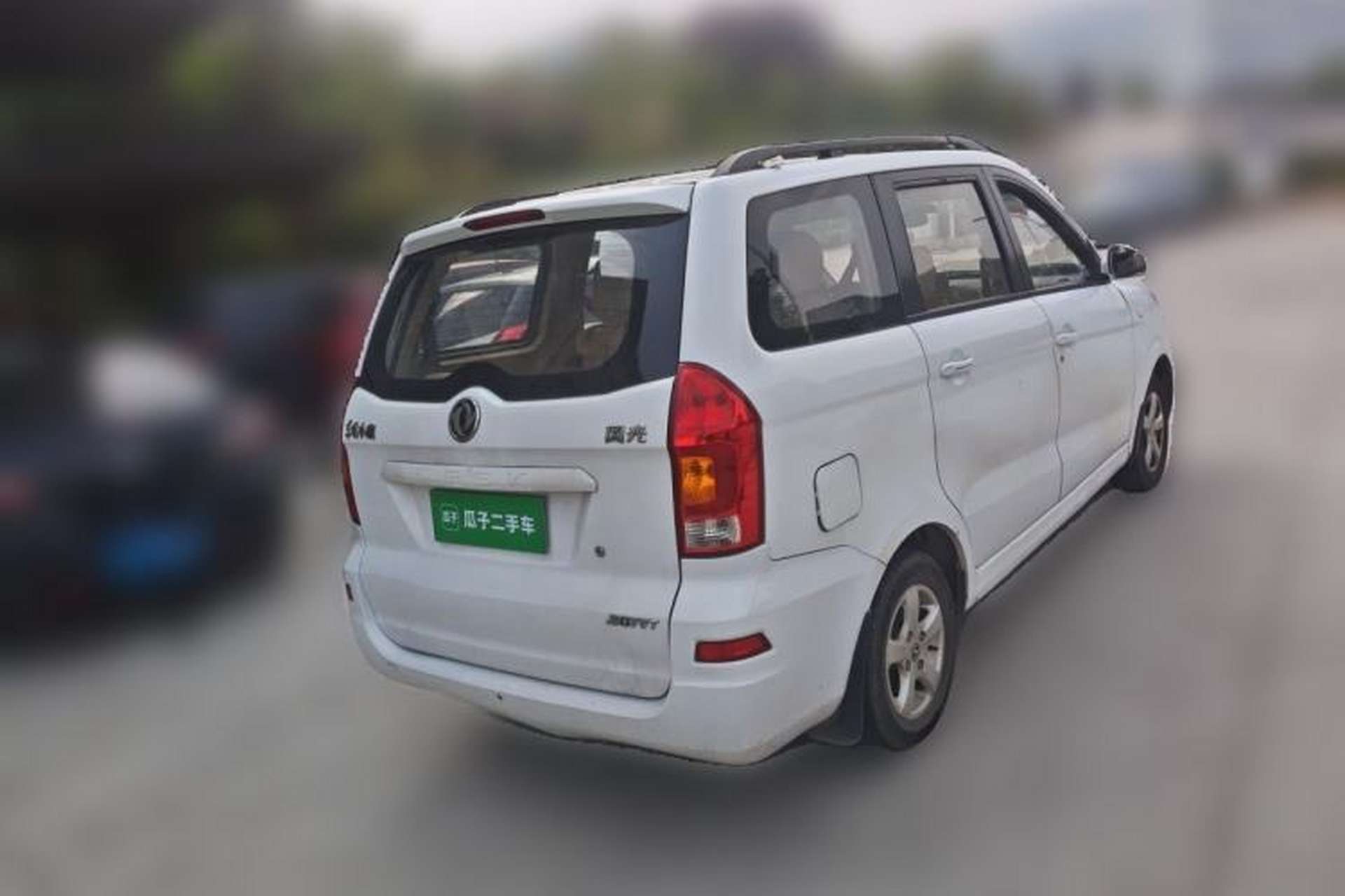 Used Dongfeng Fengon 330 2014 1.5L Manual Standard Edition DK15-02 Rear Right 45 Deg
