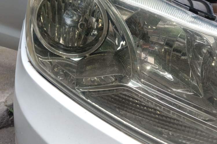 Used Dongfeng Fengon 330 2014 1.5L Manual Utility Version DK15 Right Front Headlight