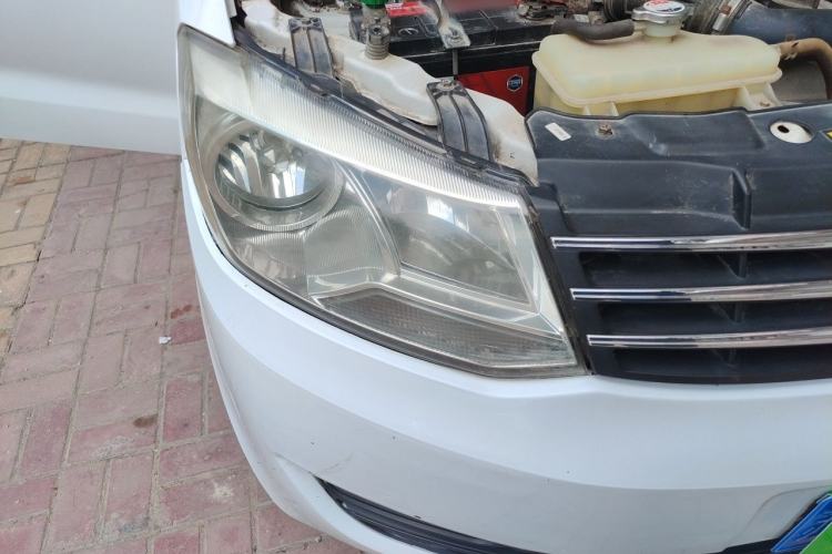 Used Dongfeng Fengon 330 2014 1.3L Manual Utility Version DK13-07 Right Front Headlight