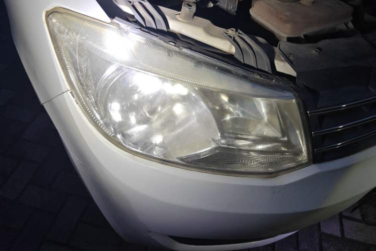 Used Dongfeng Fengon 330 2014 1.3L Manual Utility Version DK13-07 Right Front Headlight