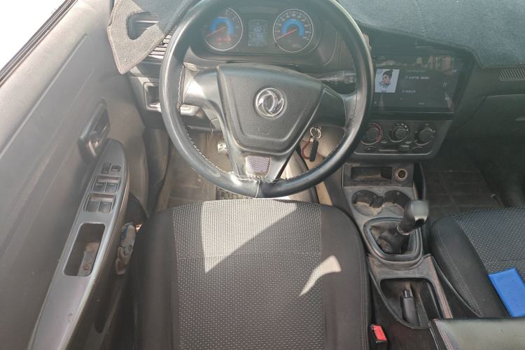 Used Dongfeng Fengon 330 2014 1.5L Manual Standard Edition DK15-02 Steering Wheel