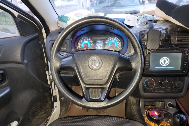 Used Dongfeng Fengon 330 2014 1.5L Manual Standard Edition DK15-02 Steering Wheel