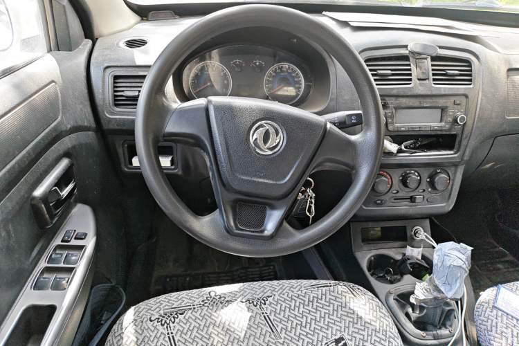 Used Dongfeng Fengon 330 2014 1.3L Manual Utility Version DK13-07 Steering Wheel