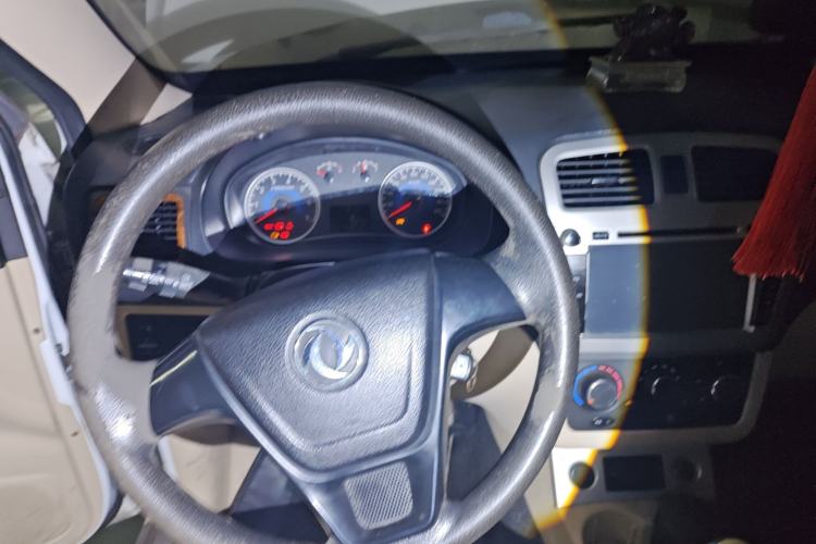 Used Dongfeng Fengon 330 2014 1.5L Manual Standard Edition DK15-02 Steering Wheel