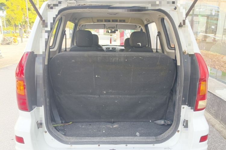 Used Dongfeng Fengon 330 2014 1.5L Manual Utility Version DK15 Trunk