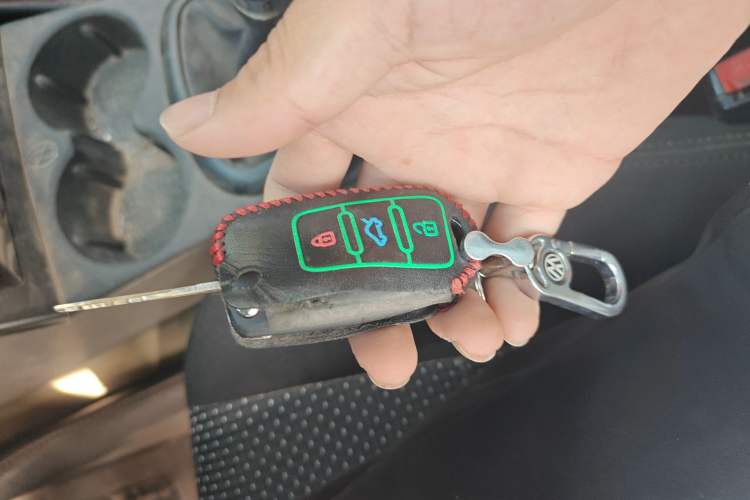 Used Dongfeng Fengon 330 2014 1.5L Manual Standard Edition DK15-02 Vehicle Key
