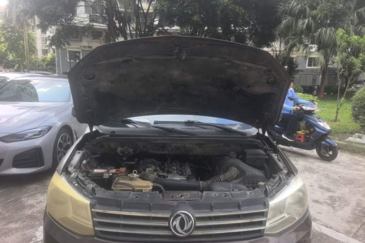 Used Dongfeng Fengon 330 2014 1.5L Manual Standard Edition DK15-02 Engine Bay